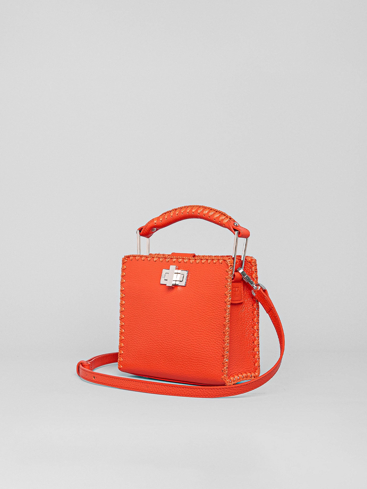 Sylvia Piccola Palladio FG Scarlet