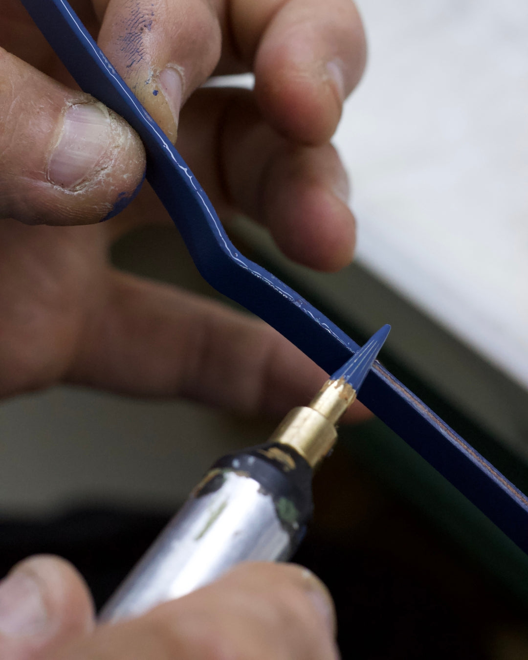 Leonida Grande Blu Jeans - lavorazione