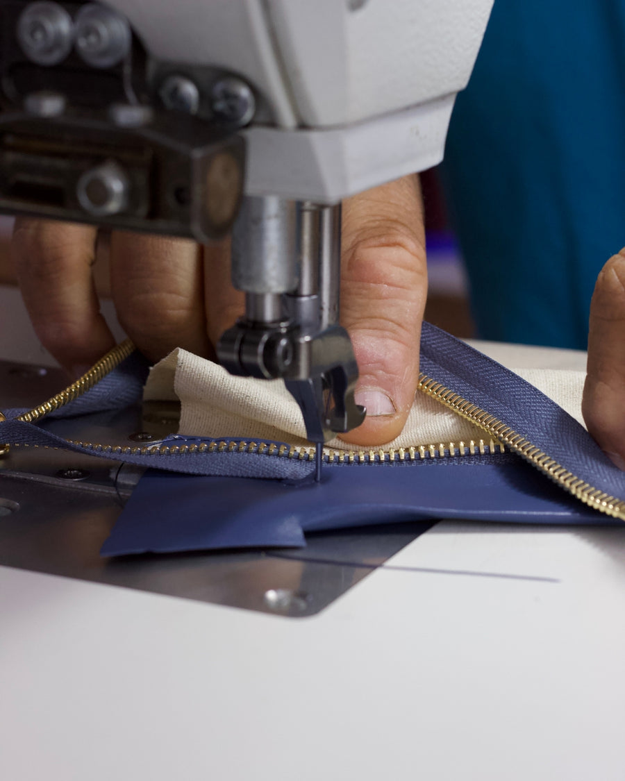 Leonida Grande Blu Jeans - lavorazione