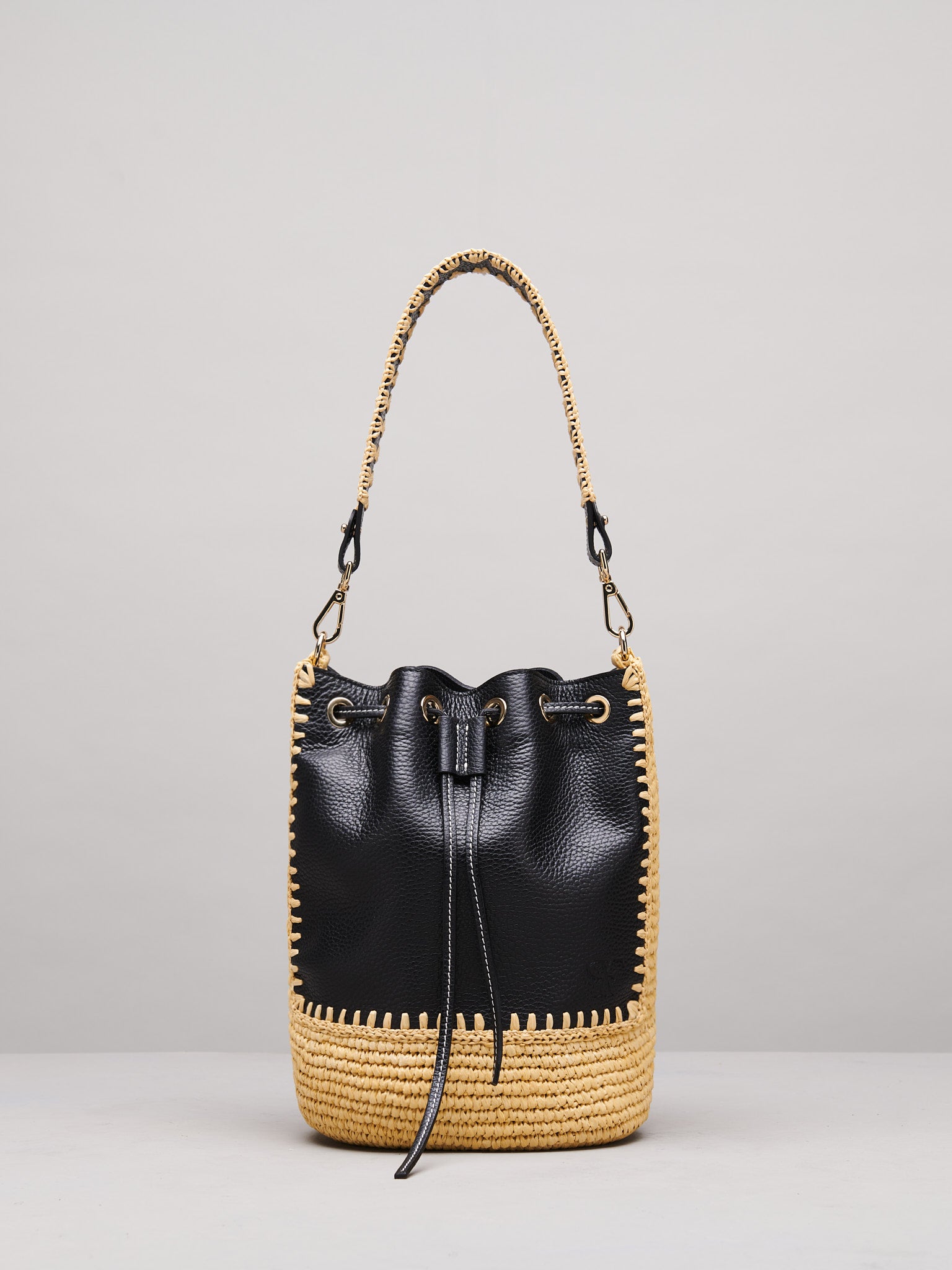 Fanny Grande Black