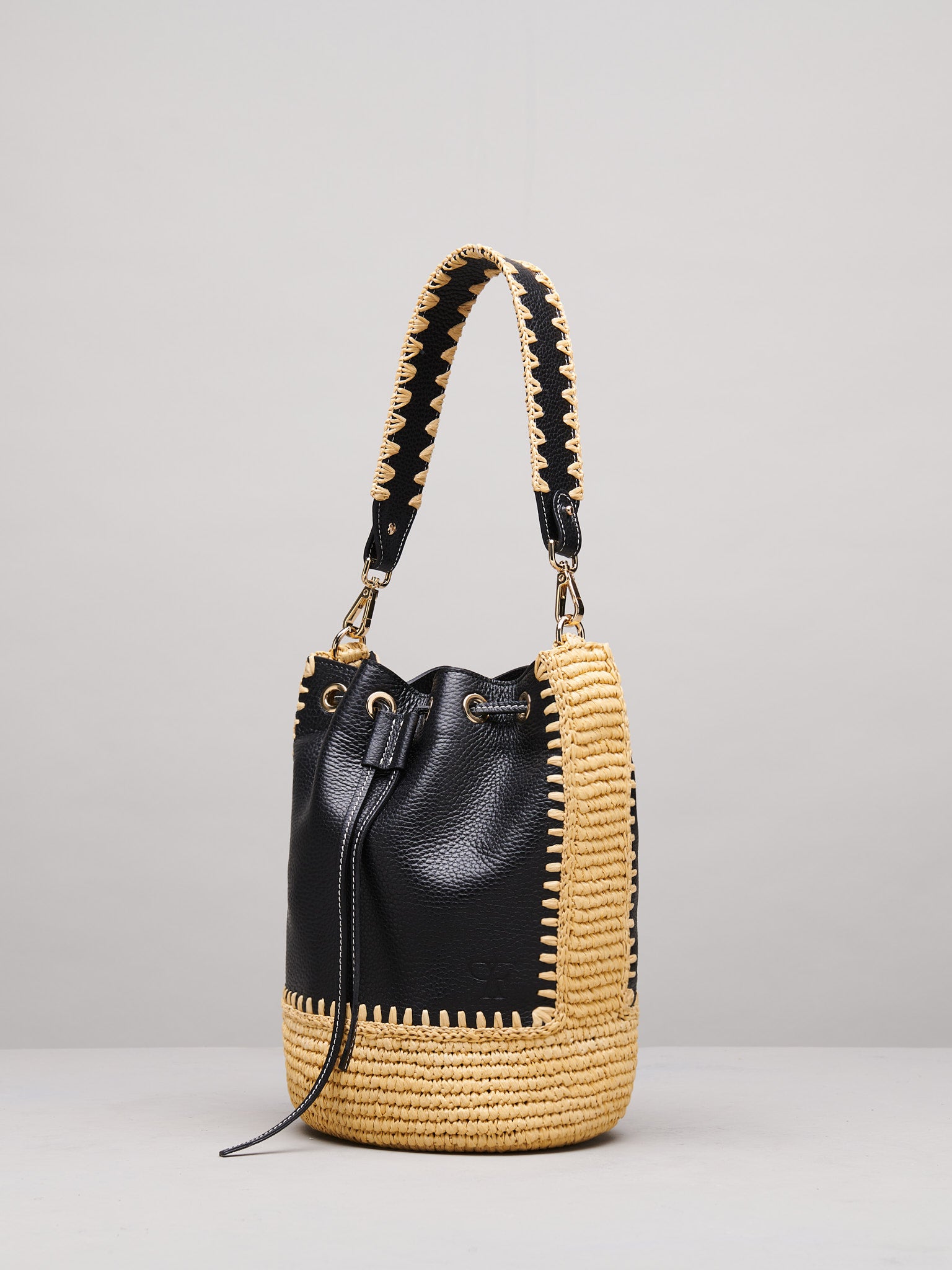 Fanny Grande Black