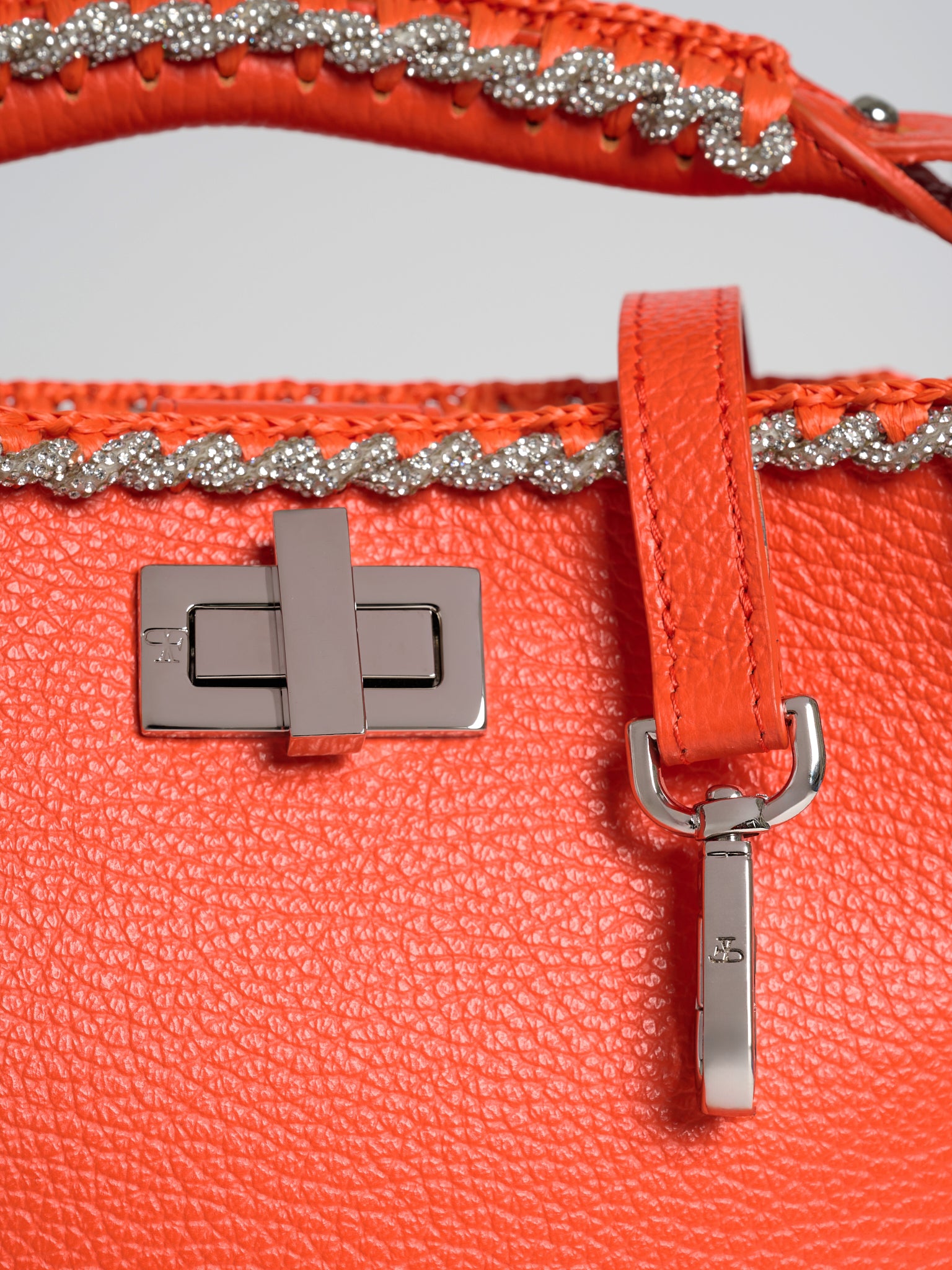 Sylvia Small Palladium FG Scarlet